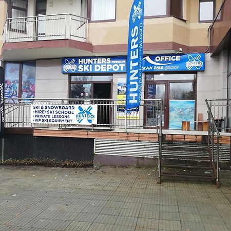 Charming One Bed Apartment 423 In Main Flora Building Borowez Exterior foto